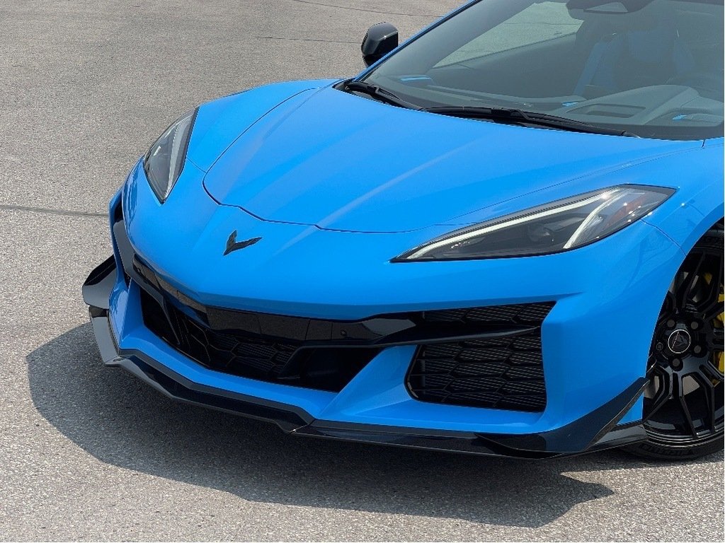 2025 Chevrolet Corvette Z06 in Joliette, Quebec - 7 - w1024h768px