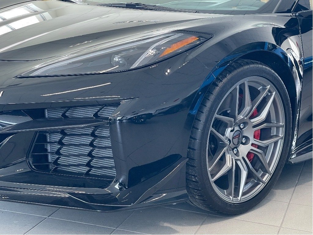 Chevrolet Corvette Z06  2025 à Joliette, Québec - 5 - w1024h768px
