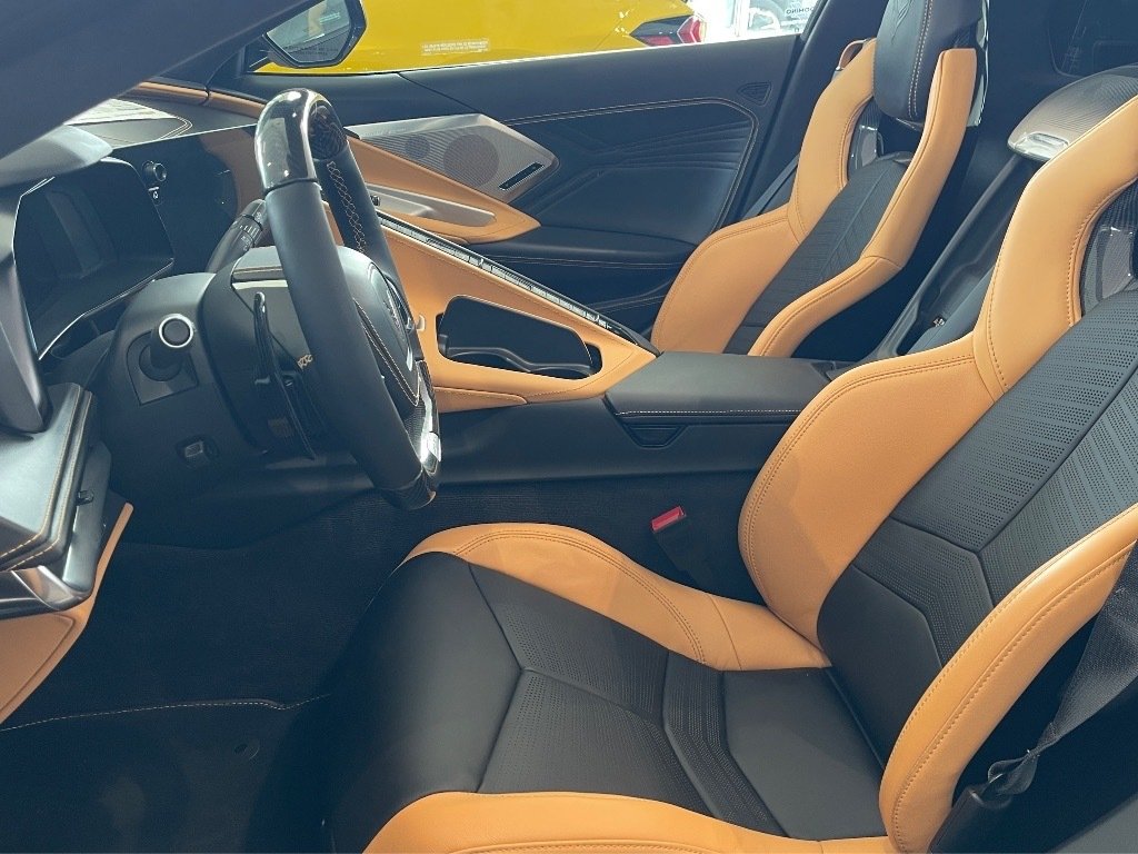 Chevrolet Corvette Z06  2025 à Joliette, Québec - 8 - w1024h768px