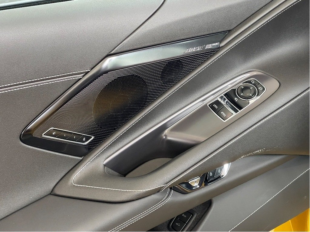 Chevrolet Corvette  2026 à Joliette, Québec - 9 - w1024h768px