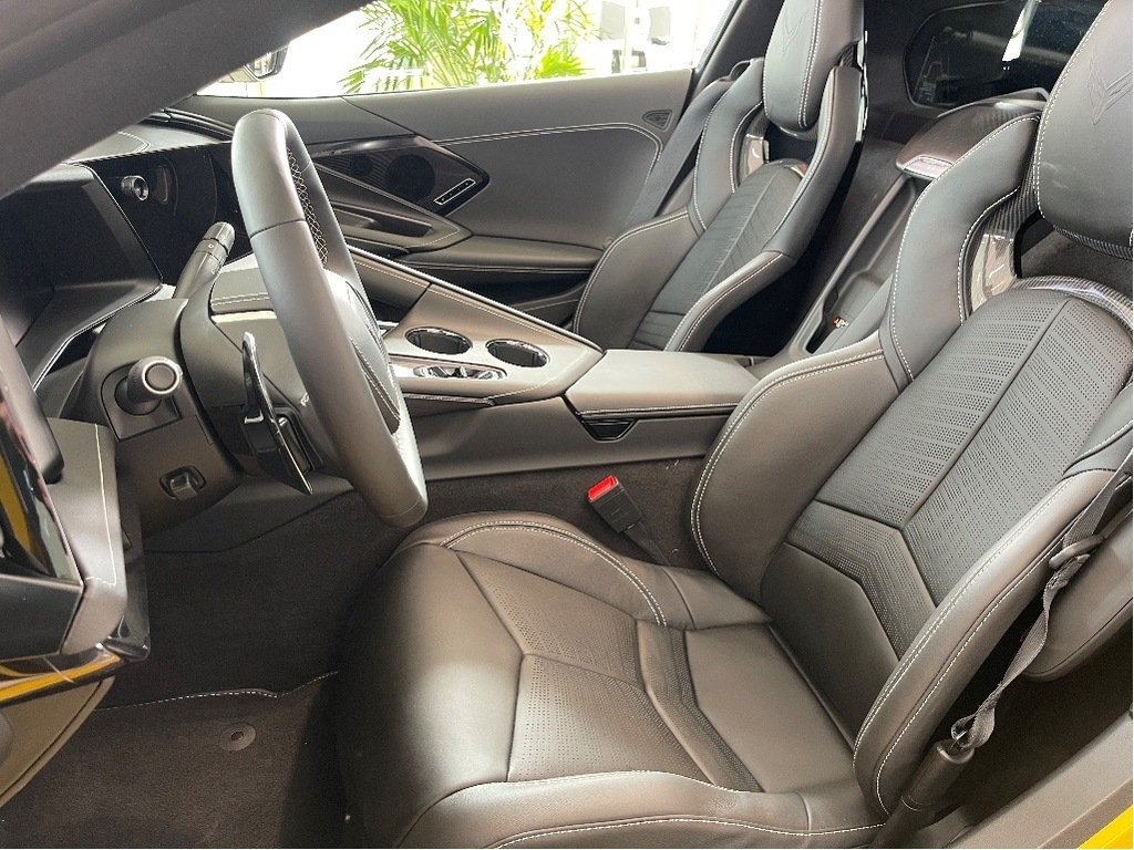 Chevrolet Corvette  2026 à Joliette, Québec - 8 - w1024h768px