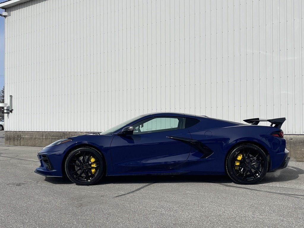 Chevrolet Corvette  2026 à Joliette, Québec - 3 - w1024h768px