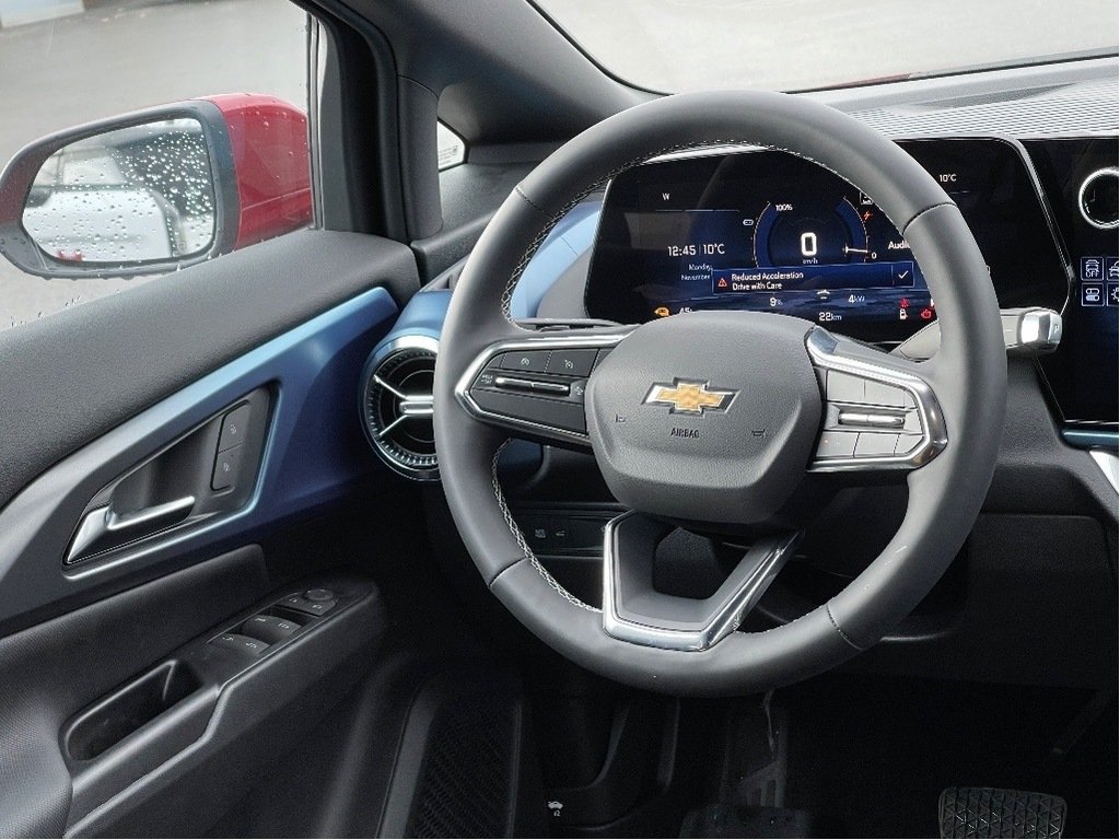 2025 Chevrolet Equinox EV in Joliette, Quebec - 13 - w1024h768px