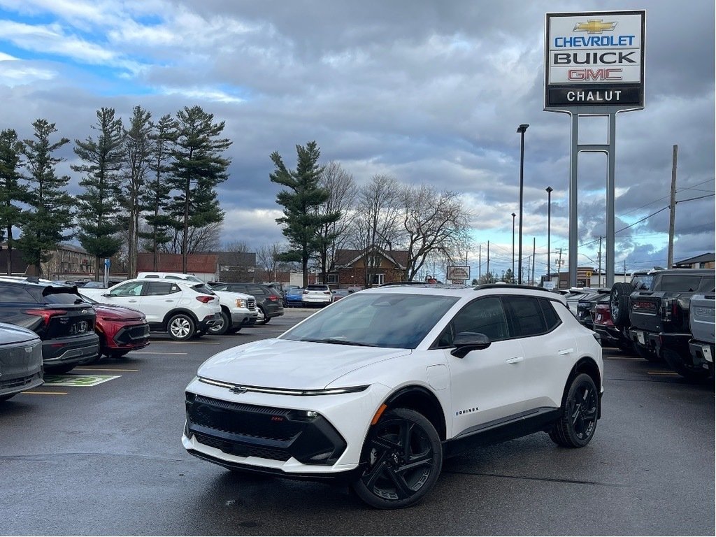 Chevrolet Equinox EV  2025 à Joliette, Québec - 1 - w1024h768px