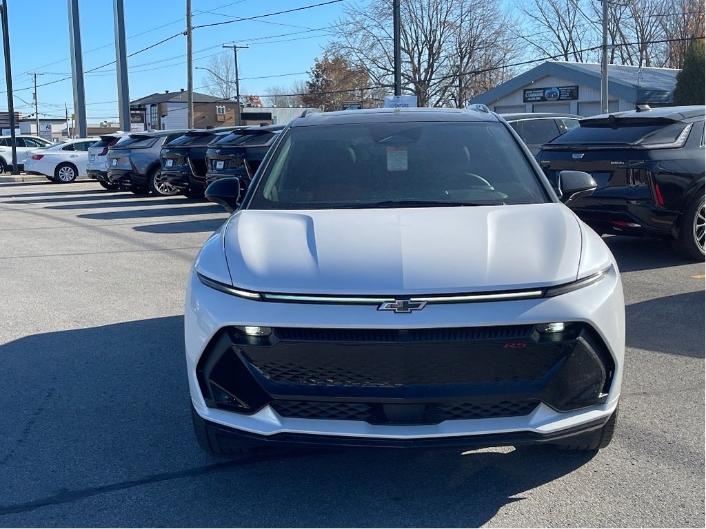 2025 Chevrolet Equinox EV in Joliette, Quebec - 2 - w1024h768px