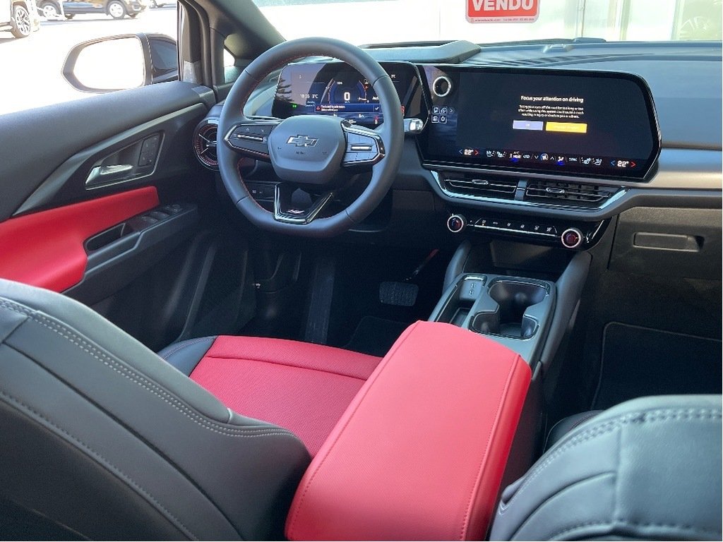 2025 Chevrolet Equinox EV in Joliette, Quebec - 12 - w1024h768px