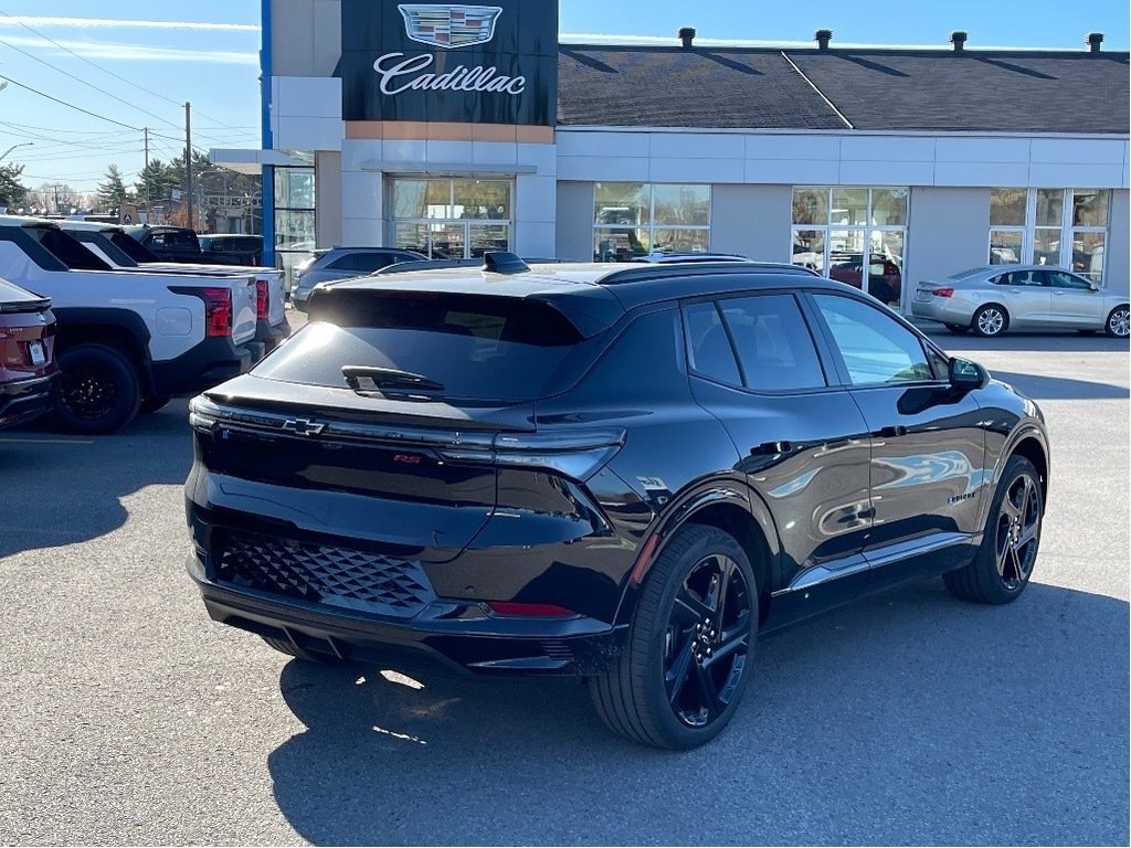 2025 Chevrolet Equinox EV in Joliette, Quebec - 4 - w1024h768px