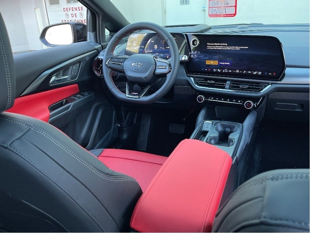 2025 Chevrolet Equinox EV in Joliette, Quebec - 12 - w1024h768px