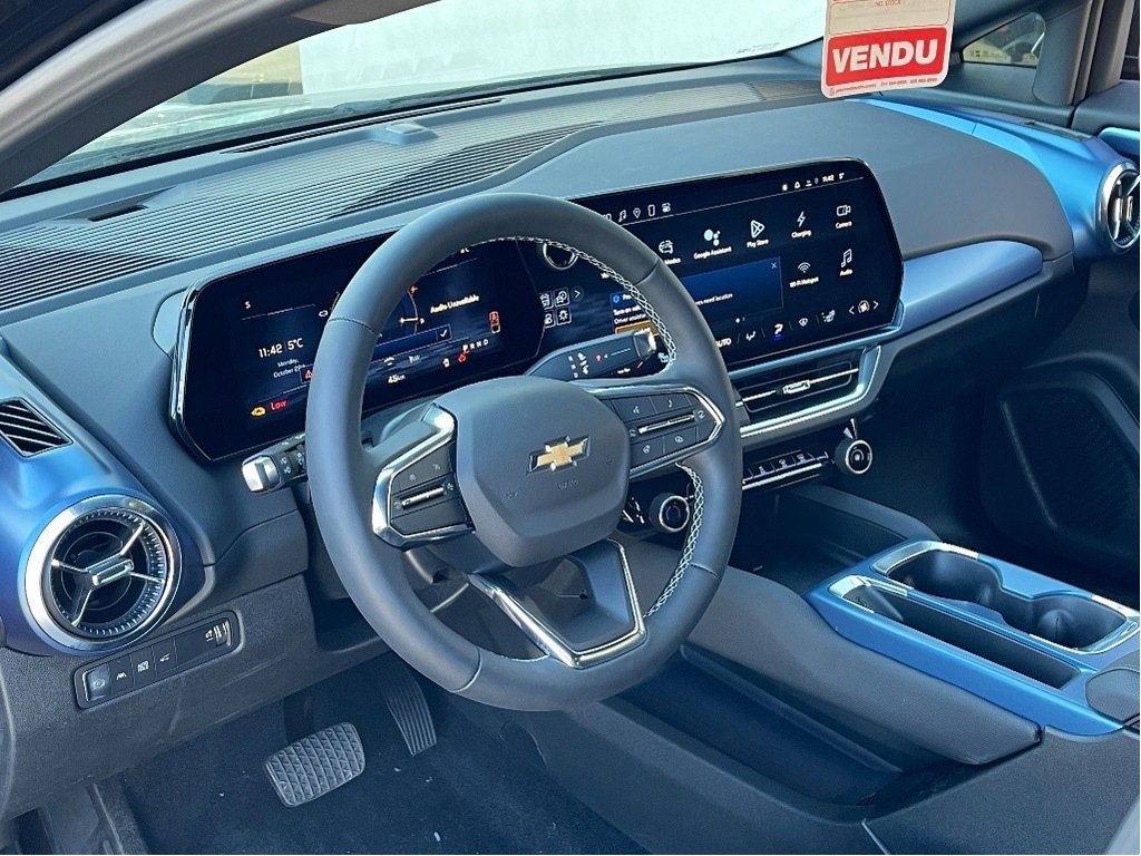 2025 Chevrolet Equinox EV in Joliette, Quebec - 8 - w1024h768px