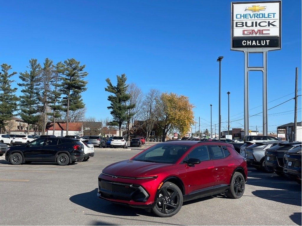 2025 Chevrolet Equinox EV in Joliette, Quebec - 1 - w1024h768px