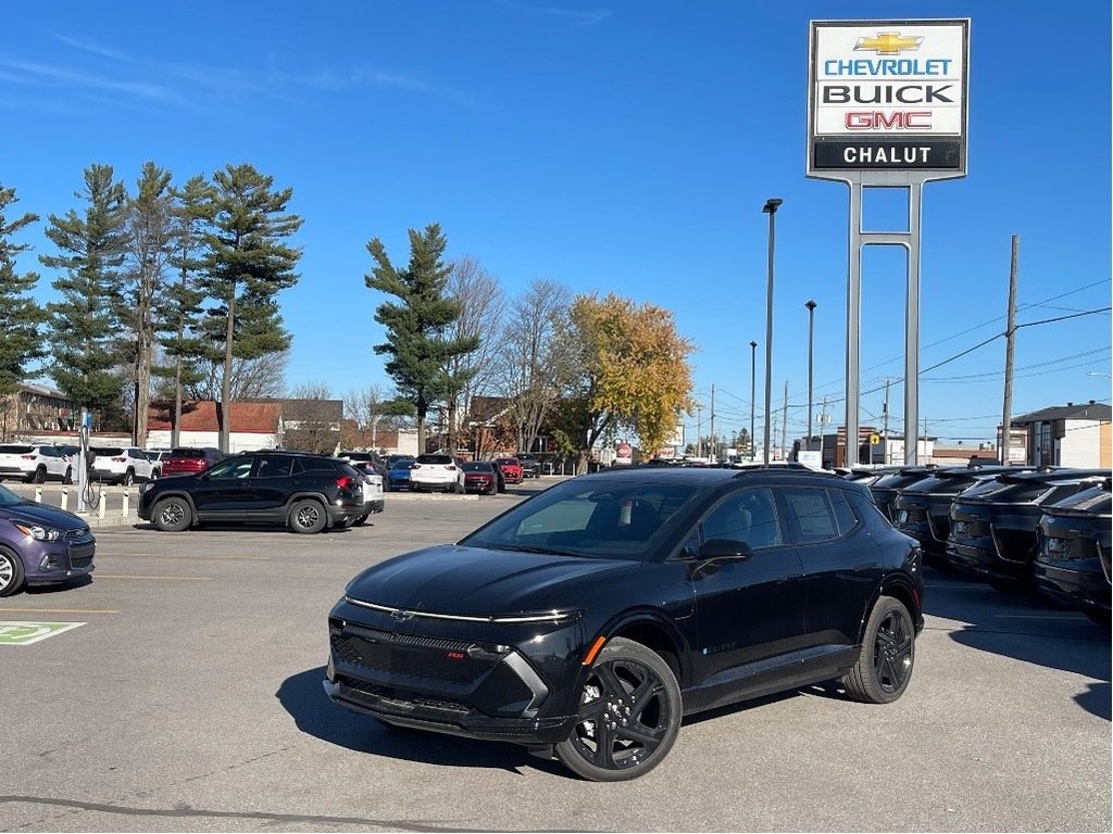 2025 Chevrolet Equinox EV in Joliette, Quebec - 1 - w1024h768px