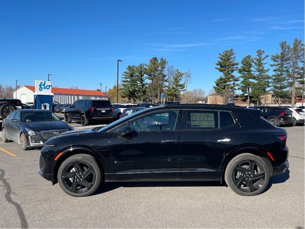 2025 Chevrolet Equinox EV in Joliette, Quebec - 3 - w1024h768px