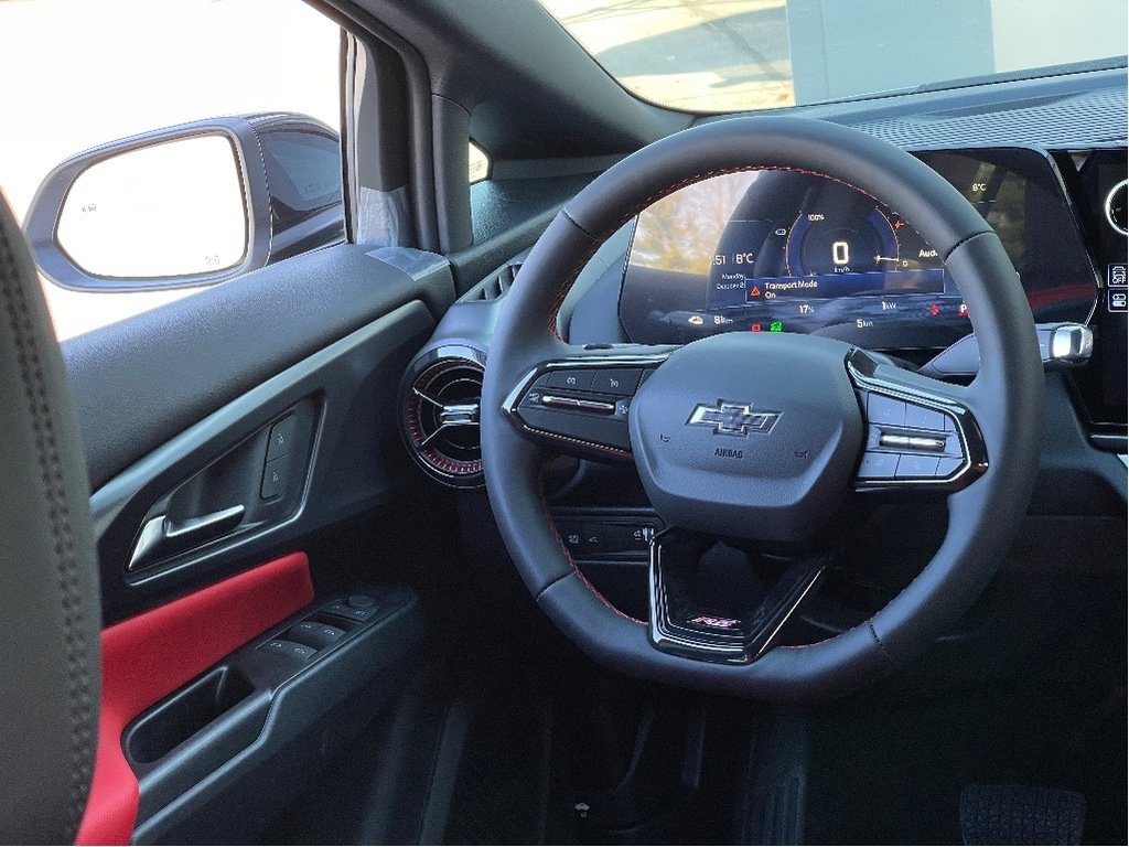 2025 Chevrolet Equinox EV in Joliette, Quebec - 13 - w1024h768px