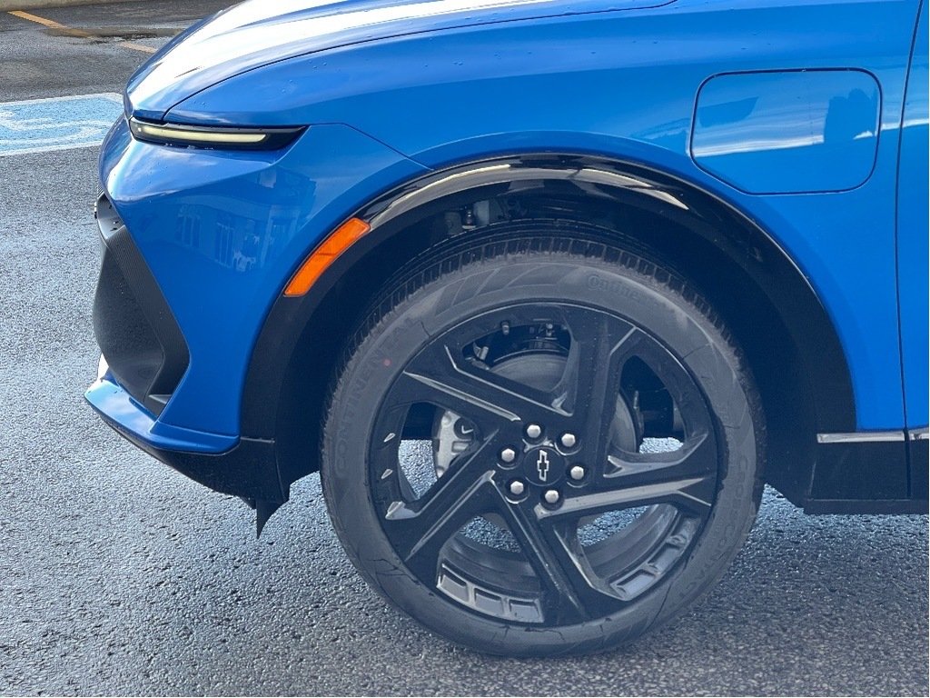 Chevrolet Equinox EV  2025 à Joliette, Québec - 7 - w1024h768px