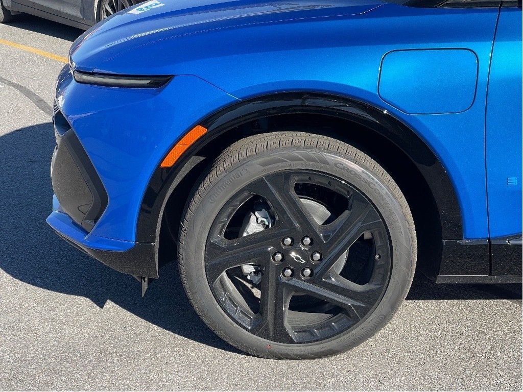 2025 Chevrolet Equinox EV in Joliette, Quebec - 7 - w1024h768px