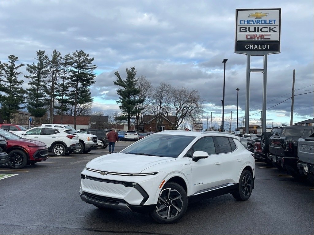 2025 Chevrolet Equinox EV in Joliette, Quebec - 1 - w1024h768px