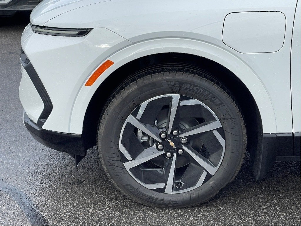 2025 Chevrolet Equinox EV in Joliette, Quebec - 7 - w1024h768px