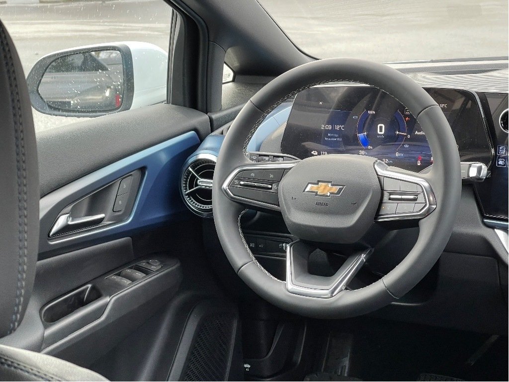 2025 Chevrolet Equinox EV in Joliette, Quebec - 13 - w1024h768px