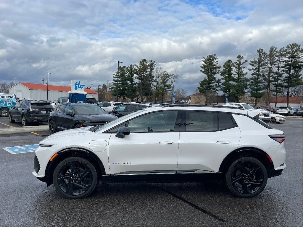 Chevrolet Equinox EV  2025 à Joliette, Québec - 3 - w1024h768px