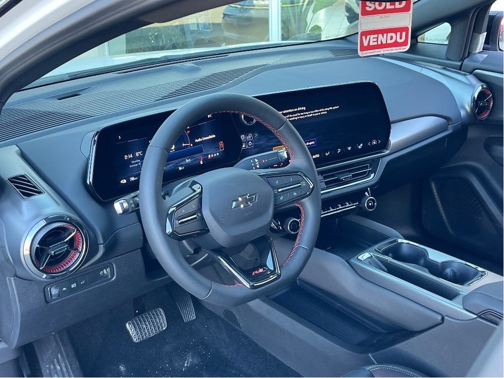 2025 Chevrolet Equinox EV in Joliette, Quebec - 9 - w1024h768px