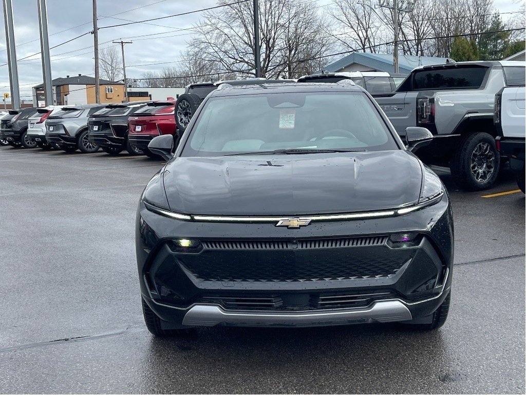 2025 Chevrolet Equinox EV in Joliette, Quebec - 2 - w1024h768px