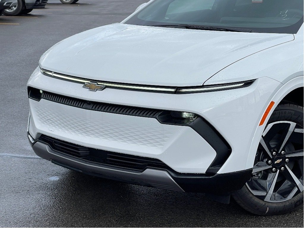 Chevrolet Equinox EV  2025 à Joliette, Québec - 6 - w1024h768px