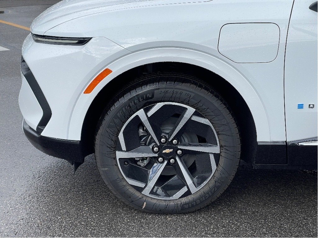 Chevrolet Equinox EV  2025 à Joliette, Québec - 7 - w1024h768px