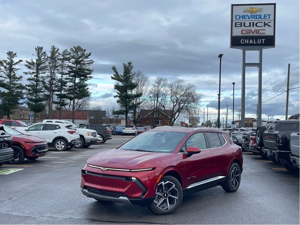 Chevrolet Equinox EV  2025 à Joliette, Québec - 1 - w1024h768px