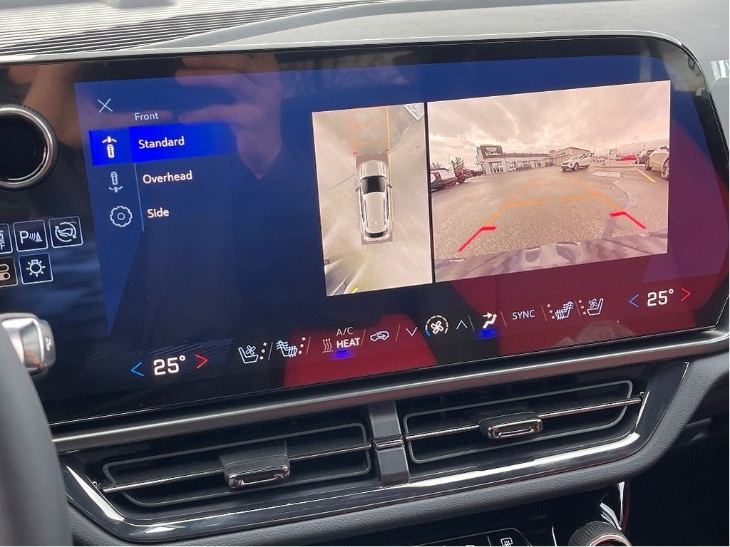 2025 Chevrolet Equinox EV in Joliette, Quebec - 17 - w1024h768px
