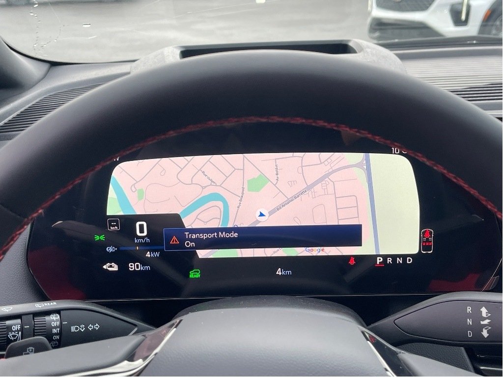 2025 Chevrolet Equinox EV in Joliette, Quebec - 14 - w1024h768px