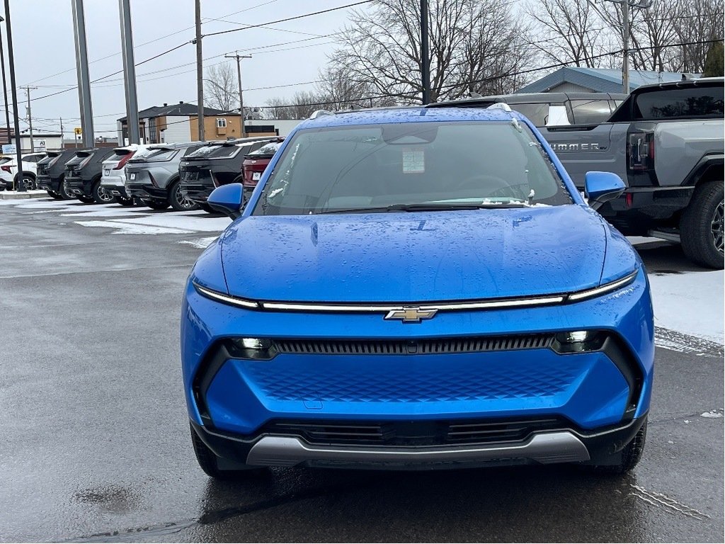 Chevrolet Equinox EV  2025 à Joliette, Québec - 2 - w1024h768px