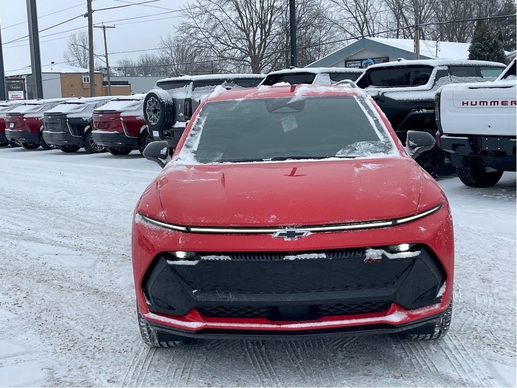 2025 Chevrolet Equinox EV in Joliette, Quebec - 2 - w1024h768px