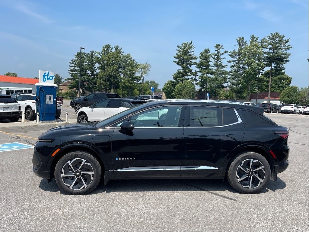Chevrolet Equinox EV  2025 à Joliette, Québec - 3 - w1024h768px
