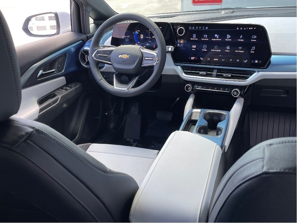 2025 Chevrolet Equinox EV in Joliette, Quebec - 11 - w1024h768px