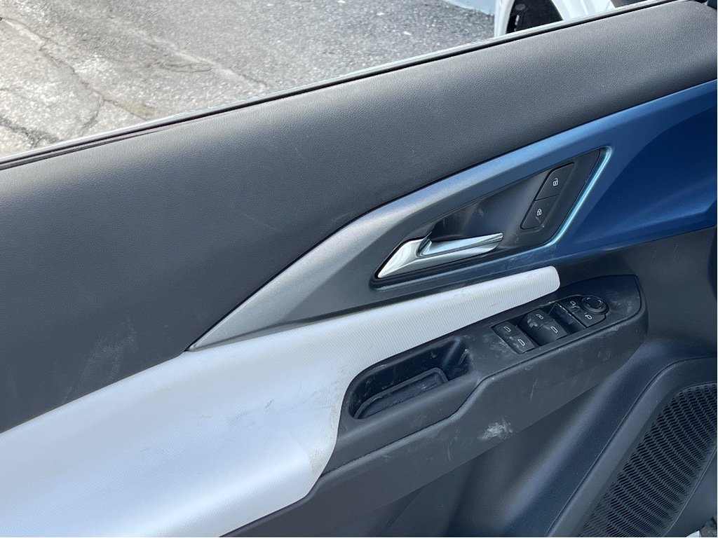 2025 Chevrolet Equinox EV in Joliette, Quebec - 12 - w1024h768px