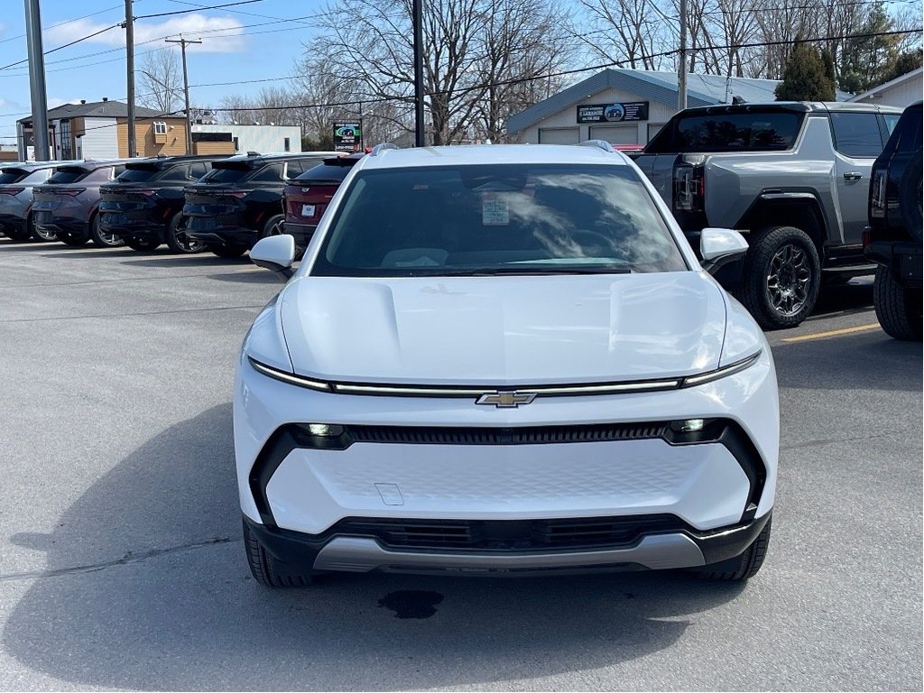 2025 Chevrolet Equinox EV in Joliette, Quebec - 2 - w1024h768px