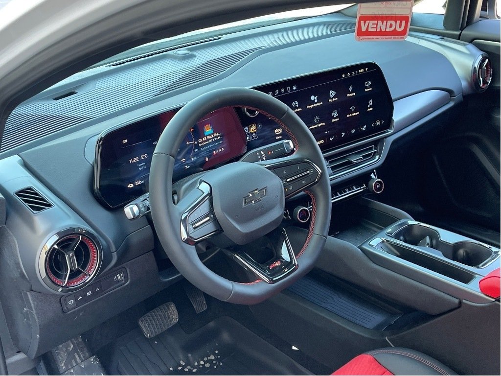 2025 Chevrolet Equinox EV in Joliette, Quebec - 8 - w1024h768px