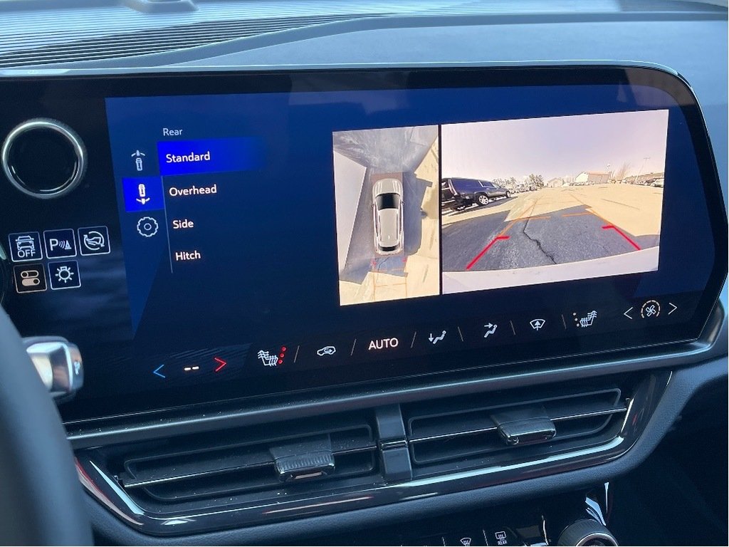 2025 Chevrolet Equinox EV in Joliette, Quebec - 16 - w1024h768px