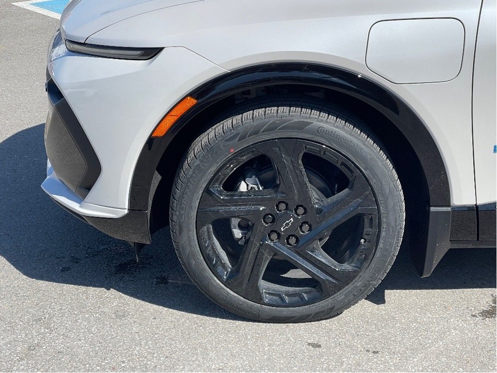 Chevrolet Equinox EV  2025 à Joliette, Québec - 7 - w1024h768px