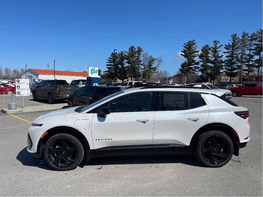 Chevrolet Equinox EV  2025 à Joliette, Québec - 3 - w1024h768px