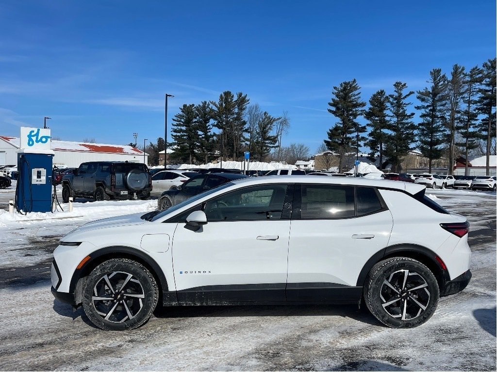 2025 Chevrolet Equinox EV in Joliette, Quebec - 3 - w1024h768px