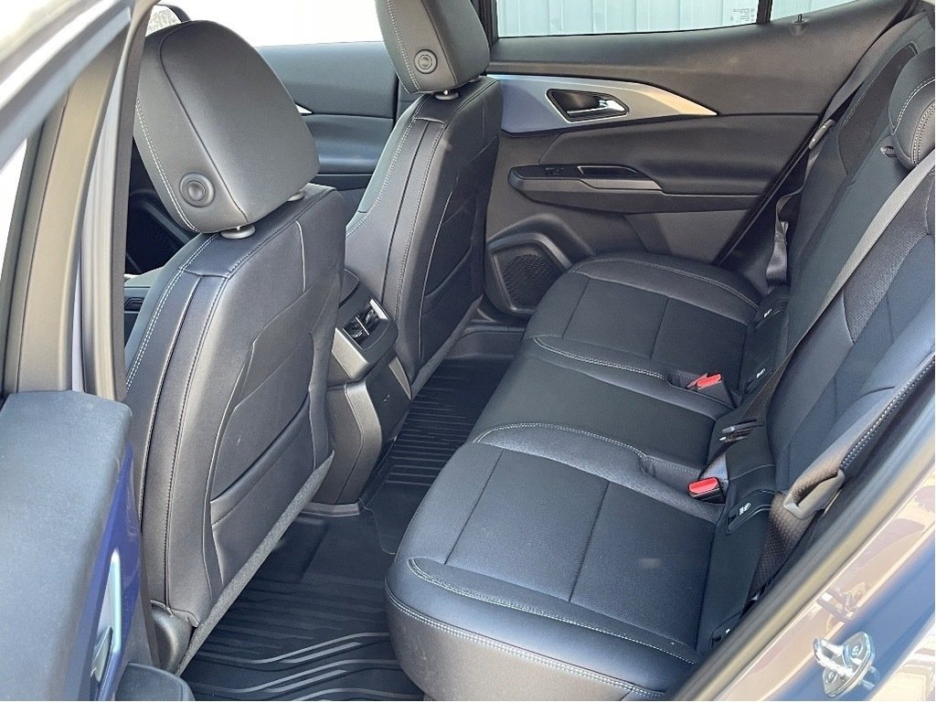 Chevrolet Equinox EV  2025 à Joliette, Québec - 10 - w1024h768px