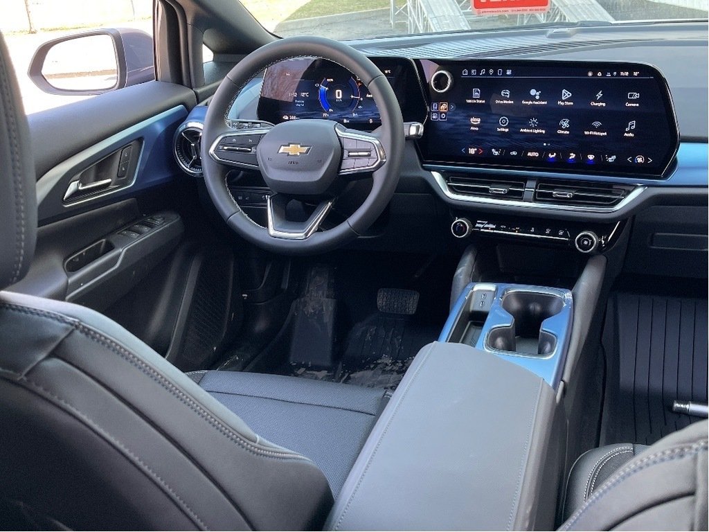 Chevrolet Equinox EV  2025 à Joliette, Québec - 11 - w1024h768px