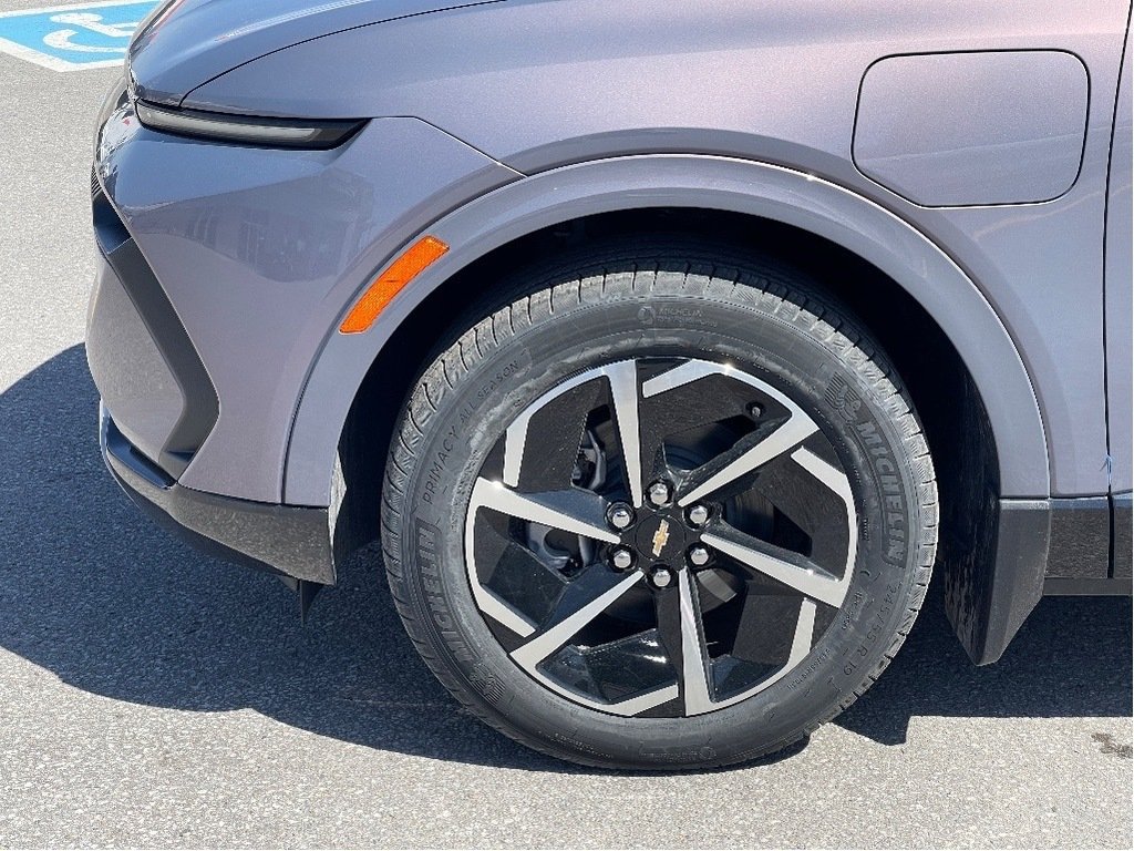 Chevrolet Equinox EV  2025 à Joliette, Québec - 7 - w1024h768px