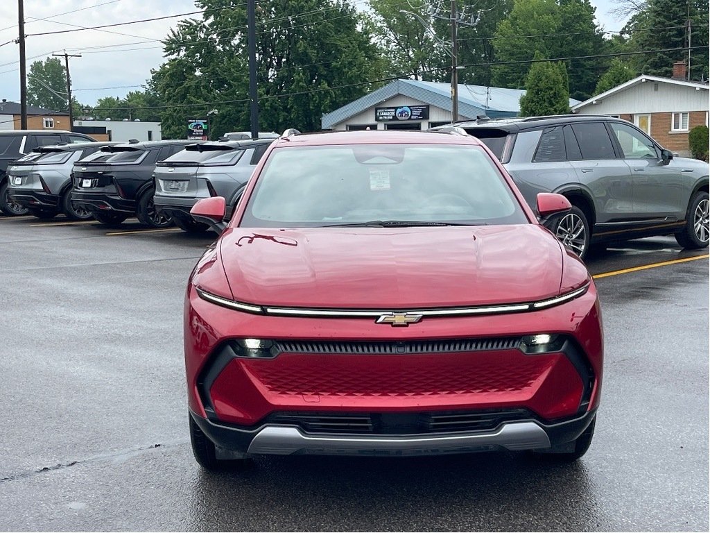 2025 Chevrolet Equinox EV in Joliette, Quebec - 2 - w1024h768px