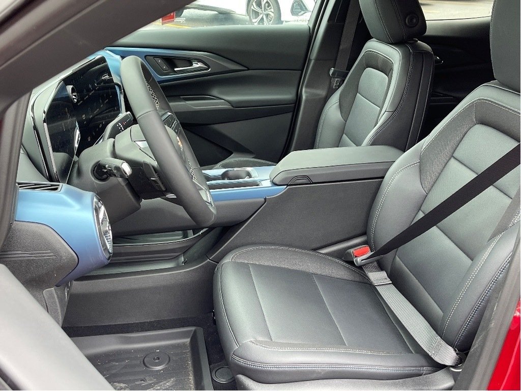 2025 Chevrolet Equinox EV in Joliette, Quebec - 9 - w1024h768px