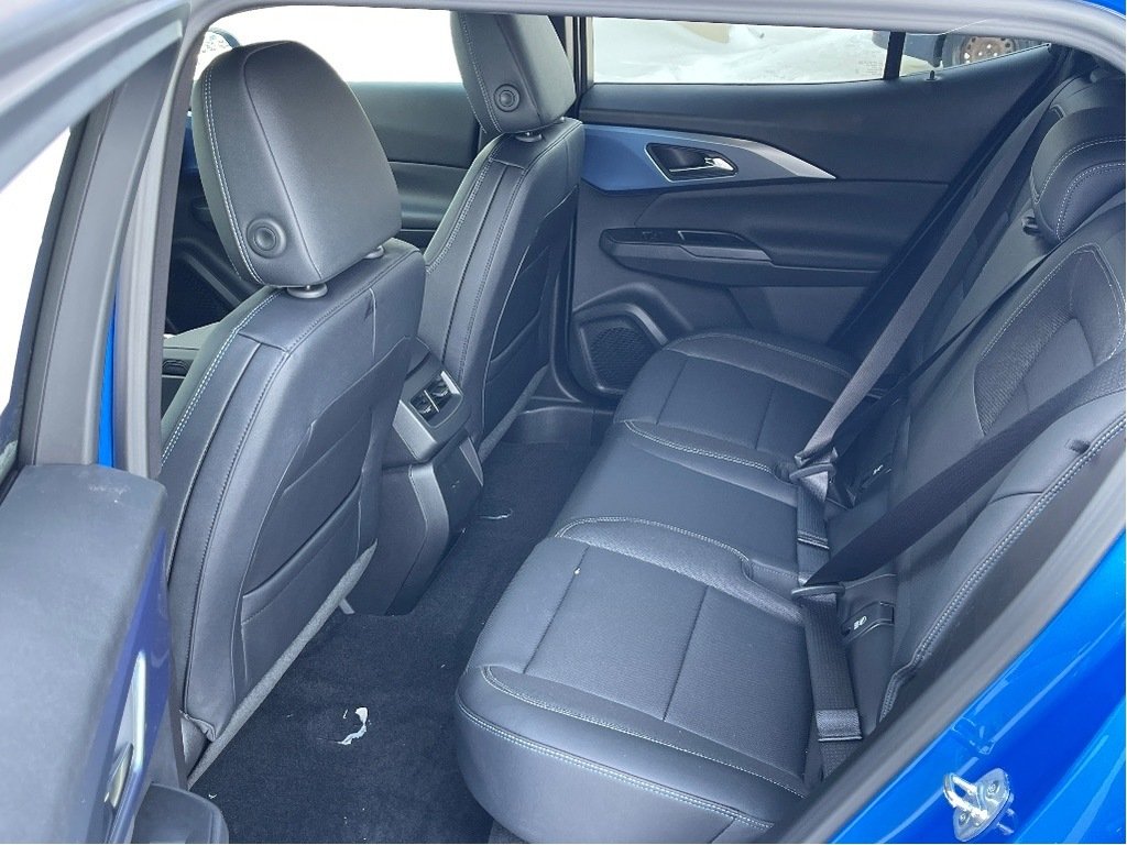 Chevrolet Equinox EV  2025 à Joliette, Québec - 10 - w1024h768px