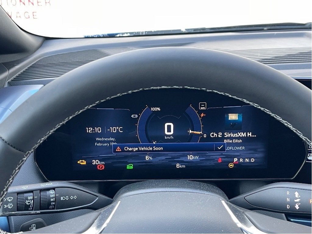 Chevrolet Equinox EV  2025 à Joliette, Québec - 14 - w1024h768px