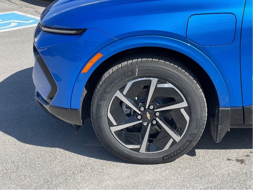 Chevrolet Equinox EV  2025 à Joliette, Québec - 7 - w1024h768px