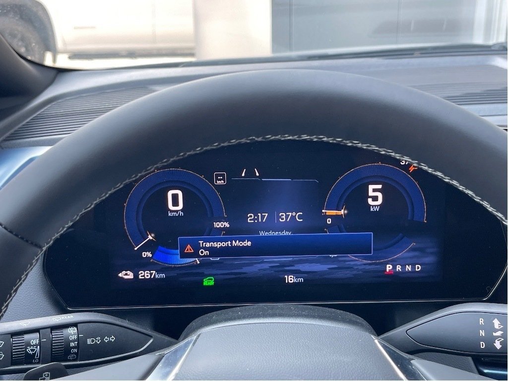 Chevrolet Equinox EV  2025 à Joliette, Québec - 14 - w1024h768px